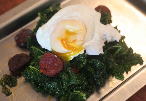 kale chorizo egg